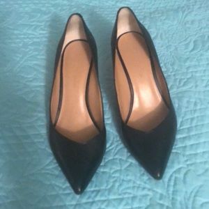 Banana Republic Madison 12 hr heels